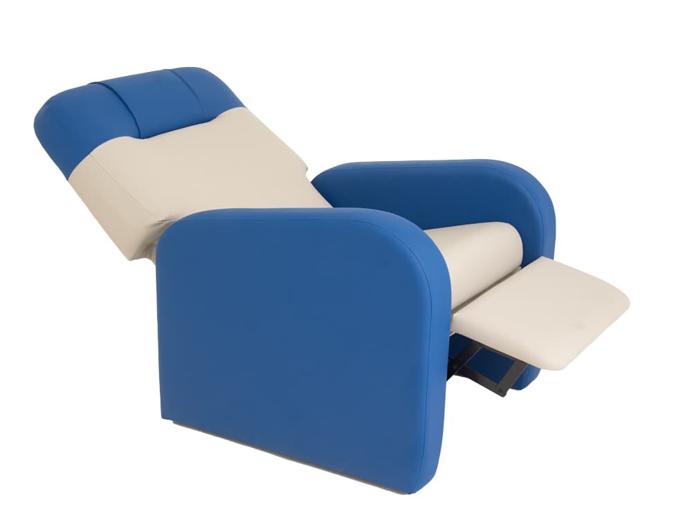 Poltrona hospitalar reclinável Layout Care em azul e bege